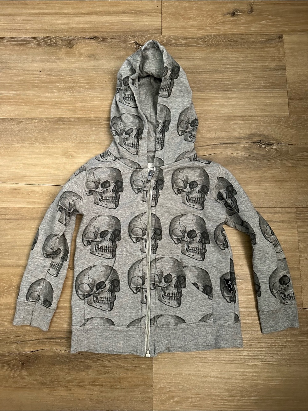 Nununu Grey Sweatshirt With Black Skulls Unisex